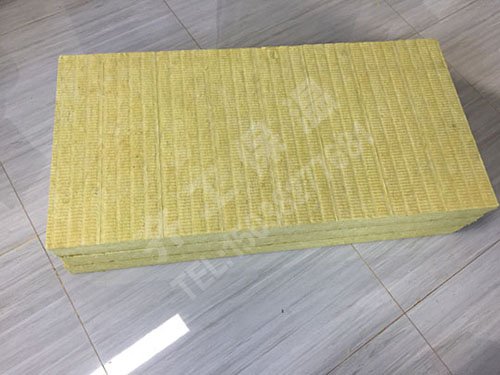 巖棉根據(jù)原材料的不同，有巖棉和礦渣棉的區(qū)別