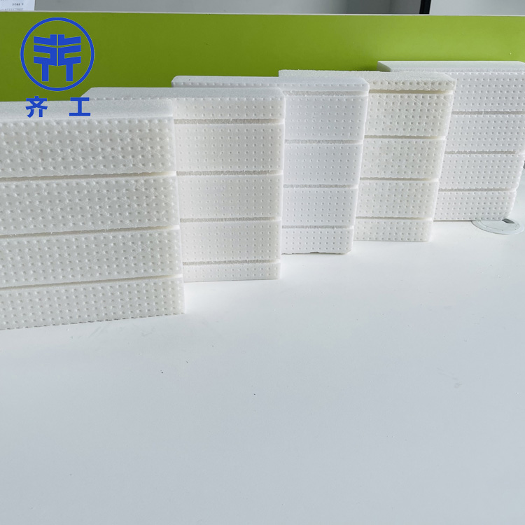 xps擠塑板的優(yōu)點(diǎn)是什么？